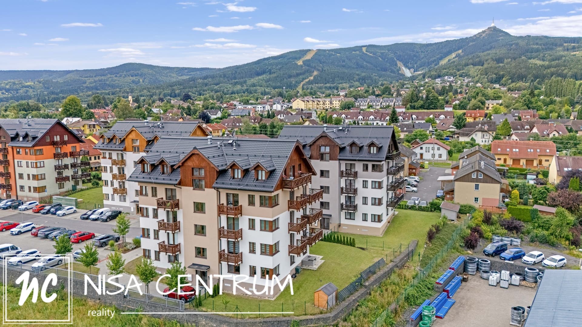 Prodej bytu 3+kk 75 m² se zahradou a parkovacím stáním v Liberci